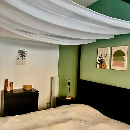 2 Sz - Toplage An Der Fuggerei - Altstadt In 5 Min *